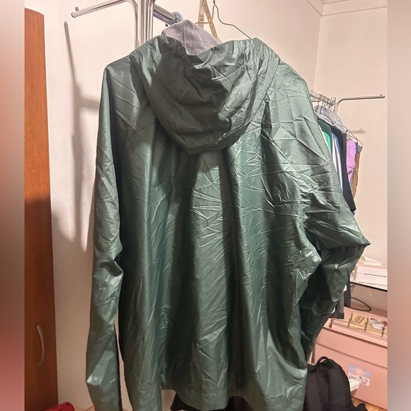 Nike jacket - Picture 4 of 4